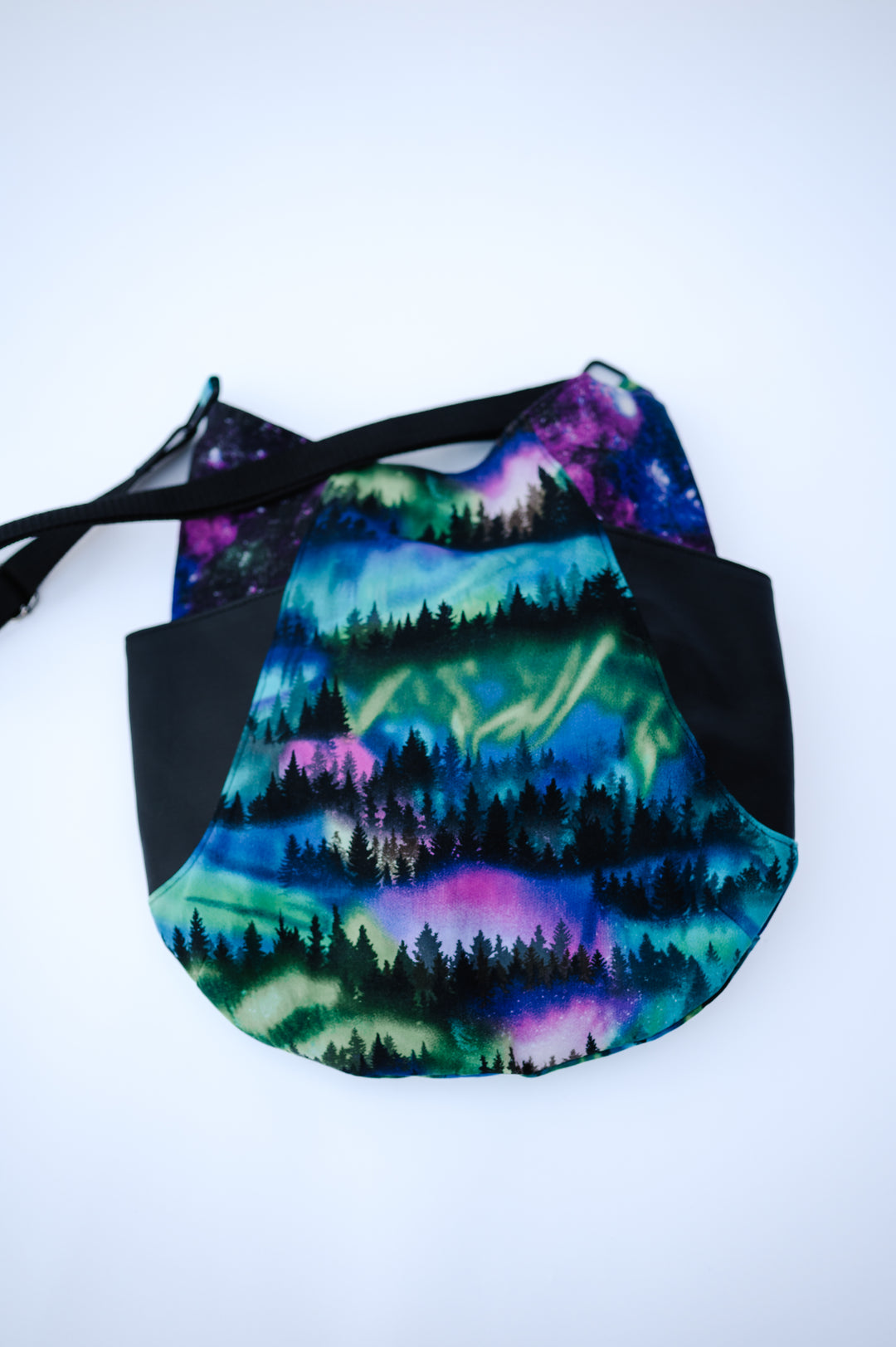 Northern Lights print on vintage style tote.