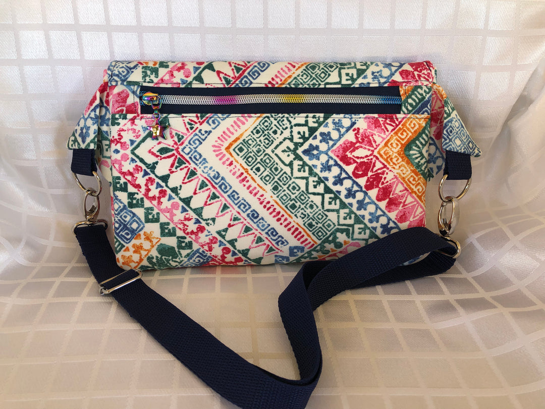 Geometric Print Crossbody