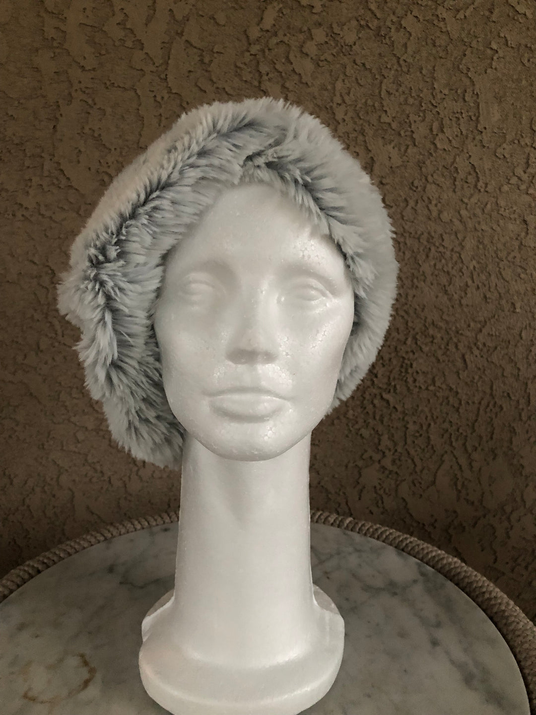 Beret in White Hue Faux Fur