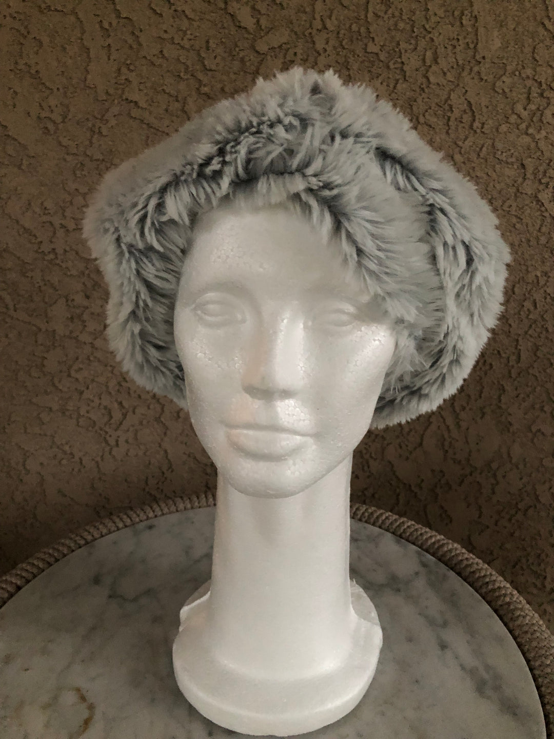 Beret in White Hue Faux Fur