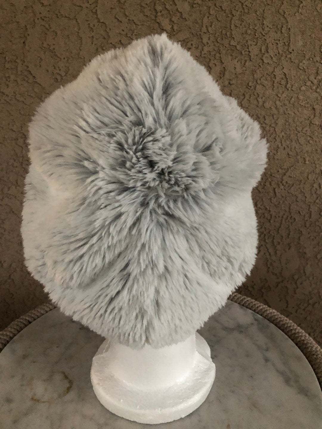 Beret in White Hue Faux Fur